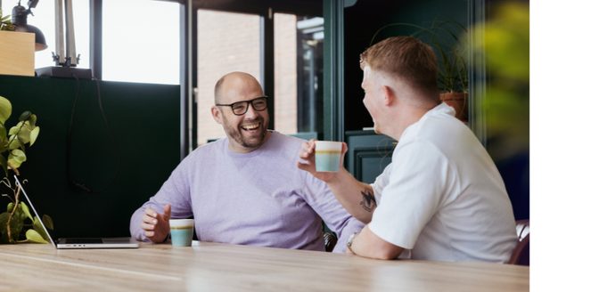 Twee medewerkers van mailmeisters